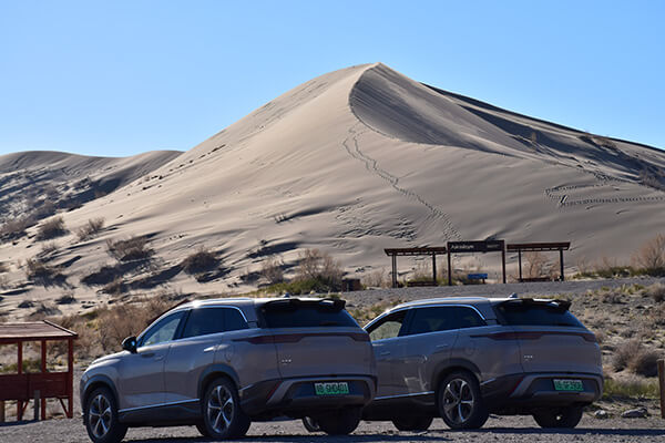 Поющий бархан: тур