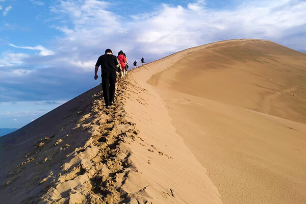 Алтын-Эмель: гид