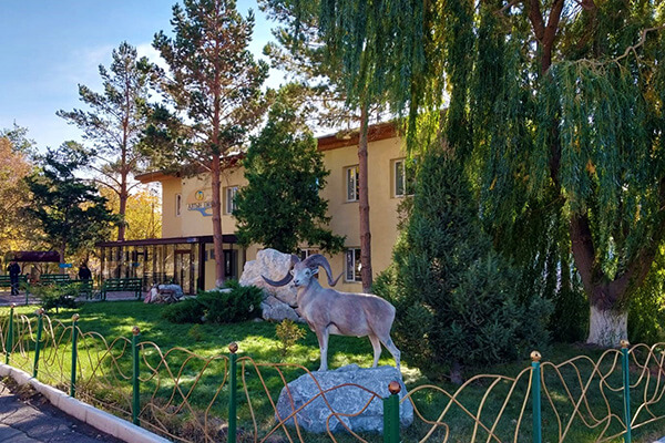 Алтын-Эмель: офис